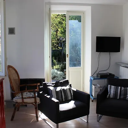 Charming With View In 빌라 몰트라지오